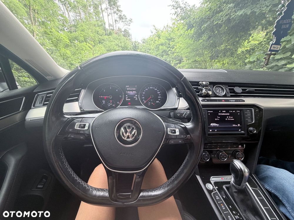Volkswagen Passat 2.0 TDI BMT Highline DSG - 18