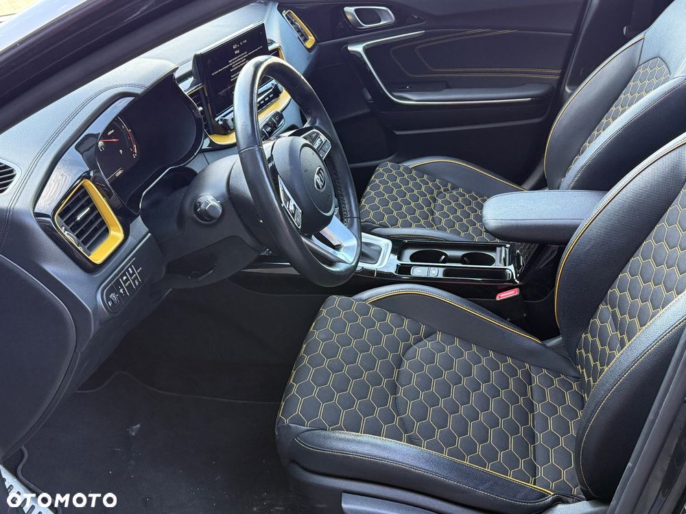 Kia XCeed 1.5 T-GDI OPF DCT7 VISION - 18