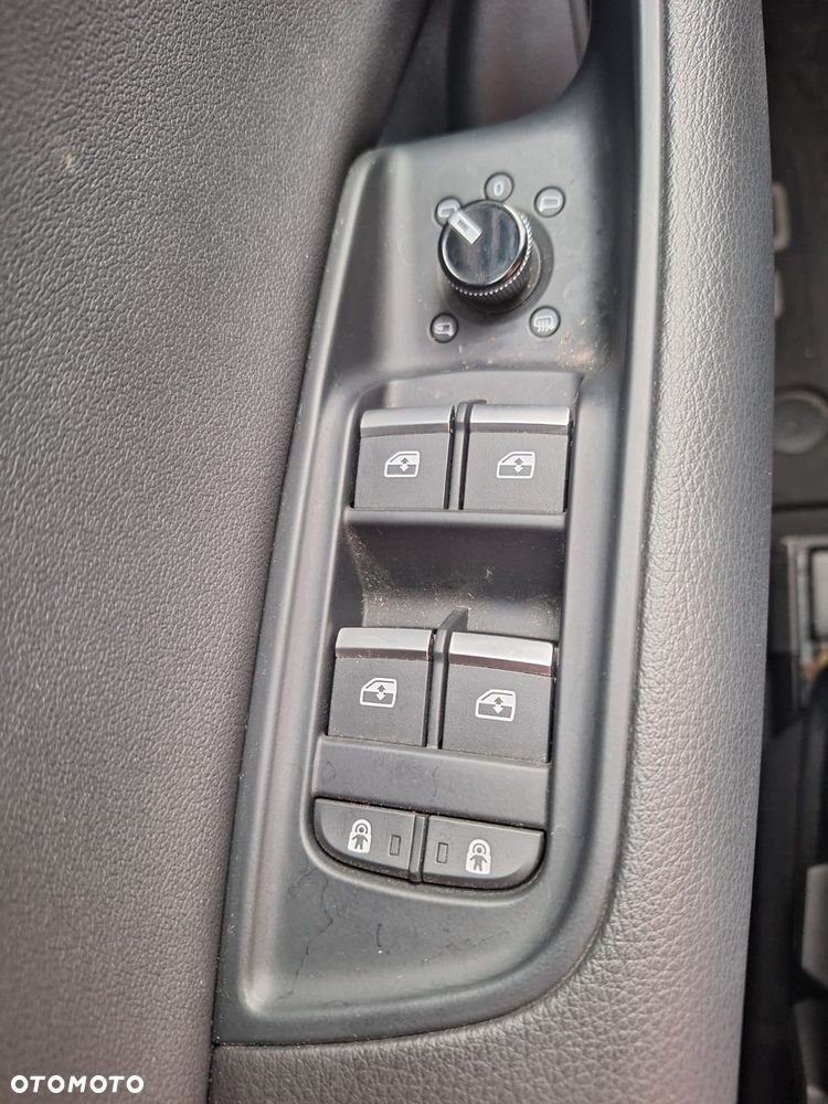 Audi Q8 55 TFSI mHEV Quattro Tiptronic - 19