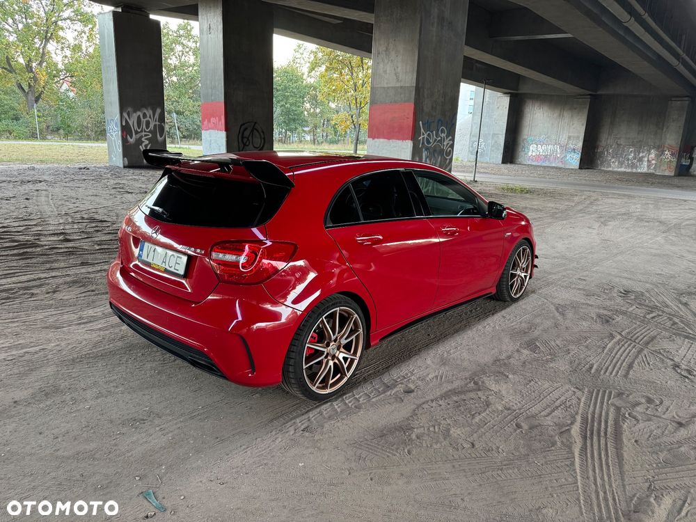 Mercedes-Benz Klasa A 45 AMG 4-Matic - 4
