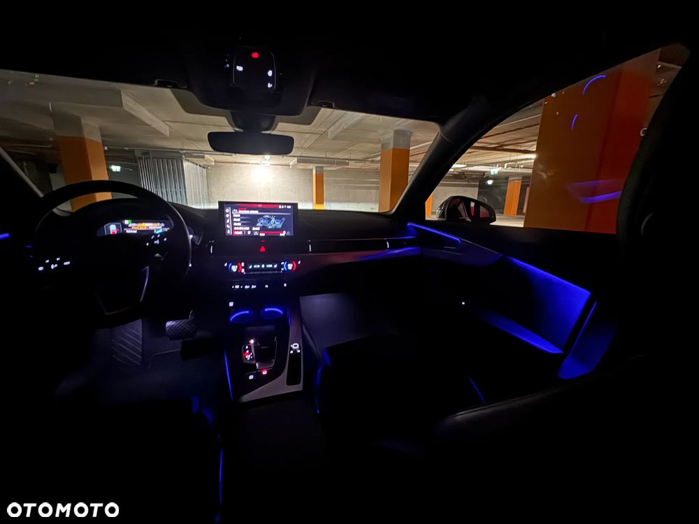 Audi A4 Limousine 35 TFSI mHEV Advanced S tronic - 36