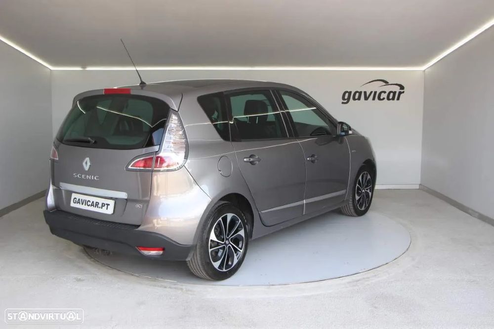 Renault Scénic 1.5 dCi Bose Edition EDC SS - 21