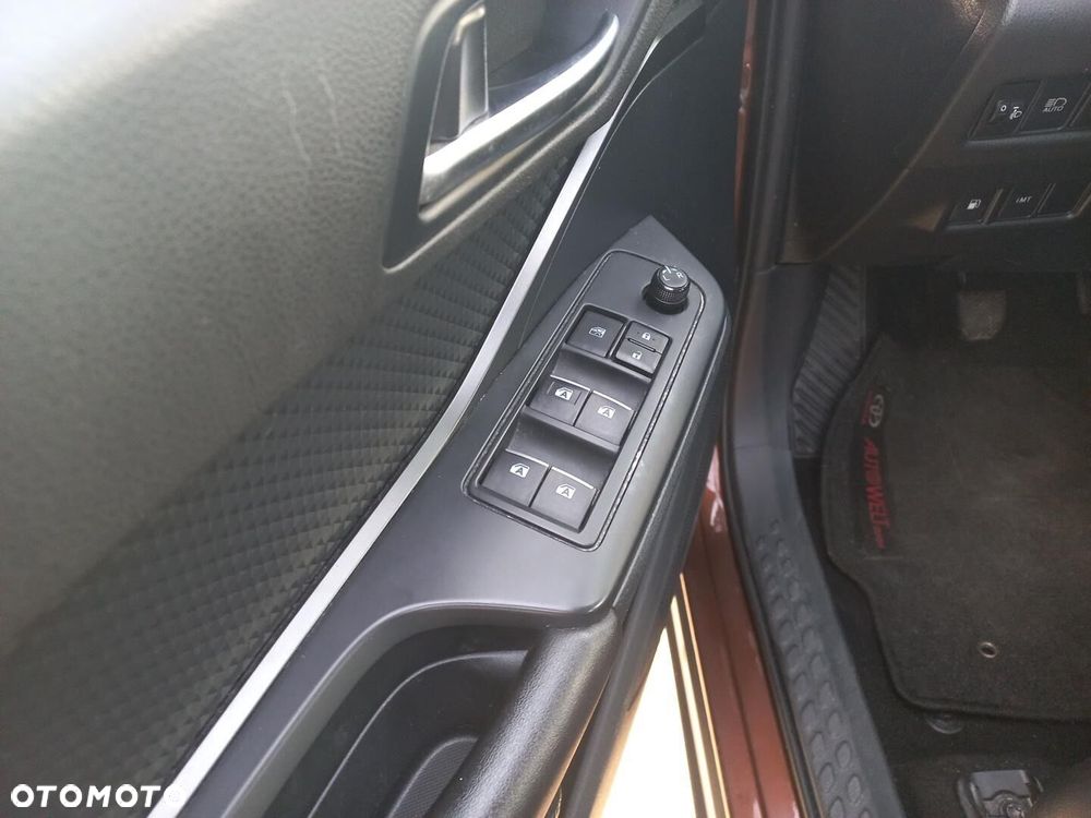 Toyota C-HR 1.2 T GPF Premium - 12