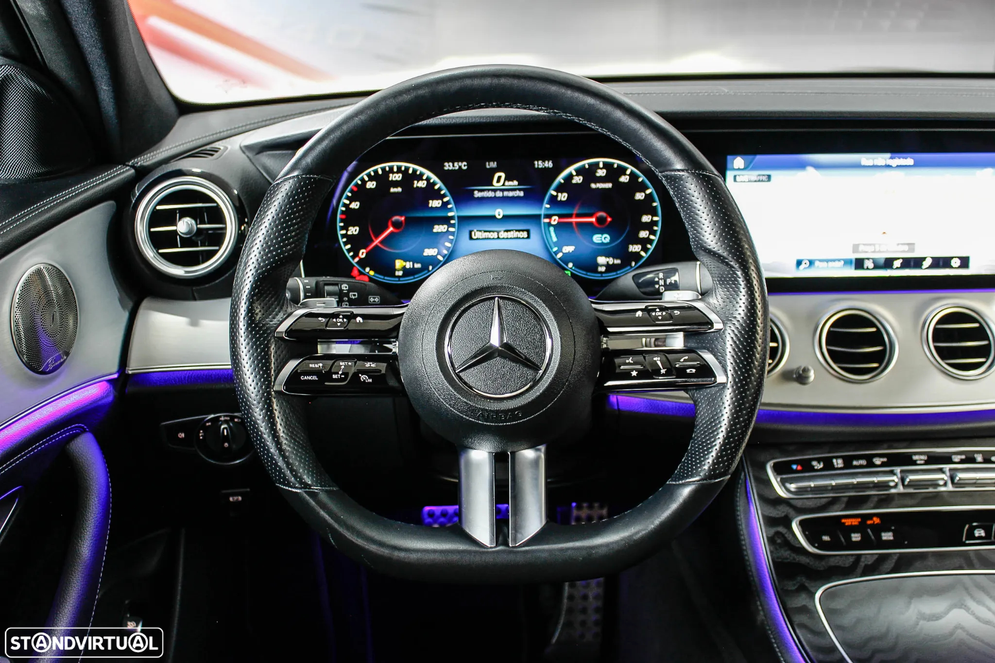 Mercedes-Benz E 300 de AMG Line - 4
