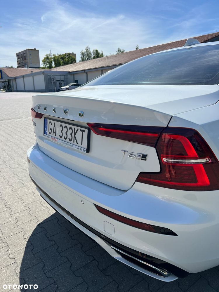 Volvo S60 T6 AWD R-Design - 5