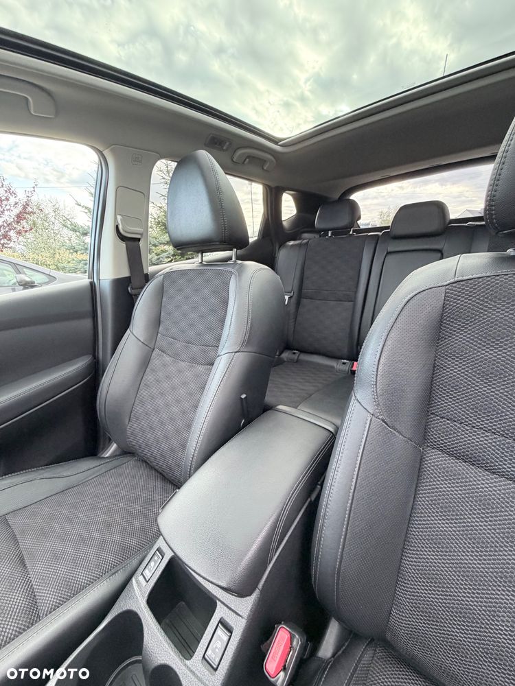 Nissan Qashqai 1.6 DCi Tekna Xtronic - 40