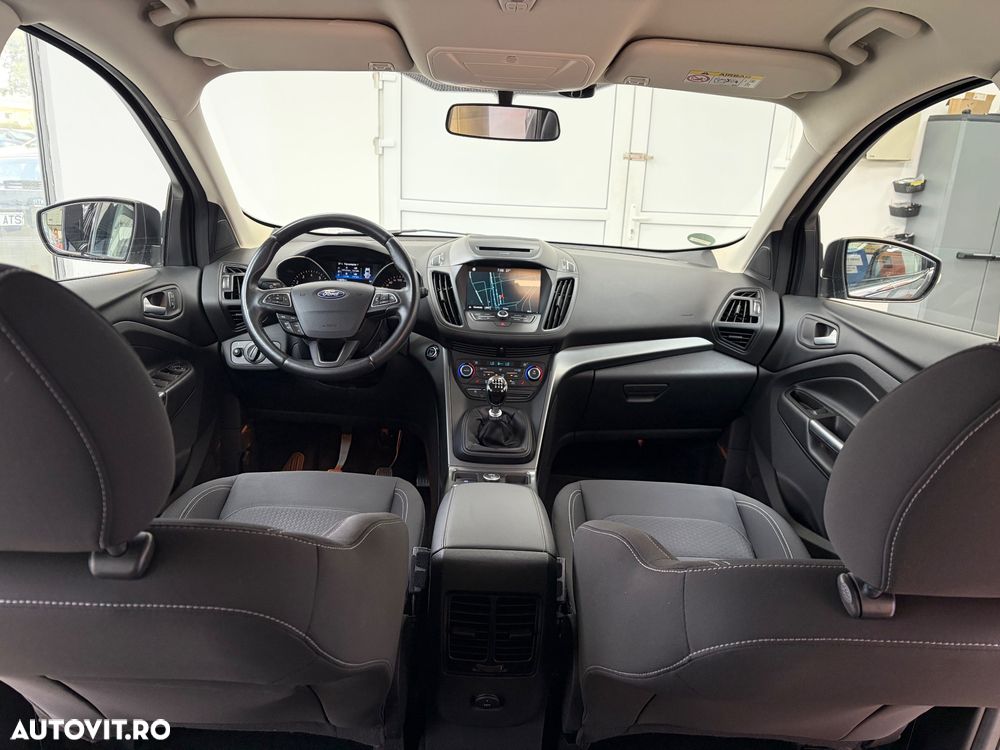 Ford Kuga 2.0 TDCi 2WD Titanium - 6