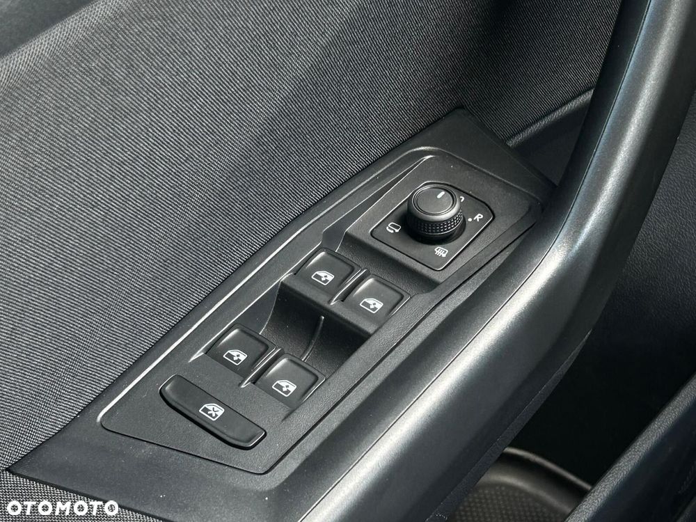 Volkswagen T-Roc 1.5 TSI Life Plus DSG - 20