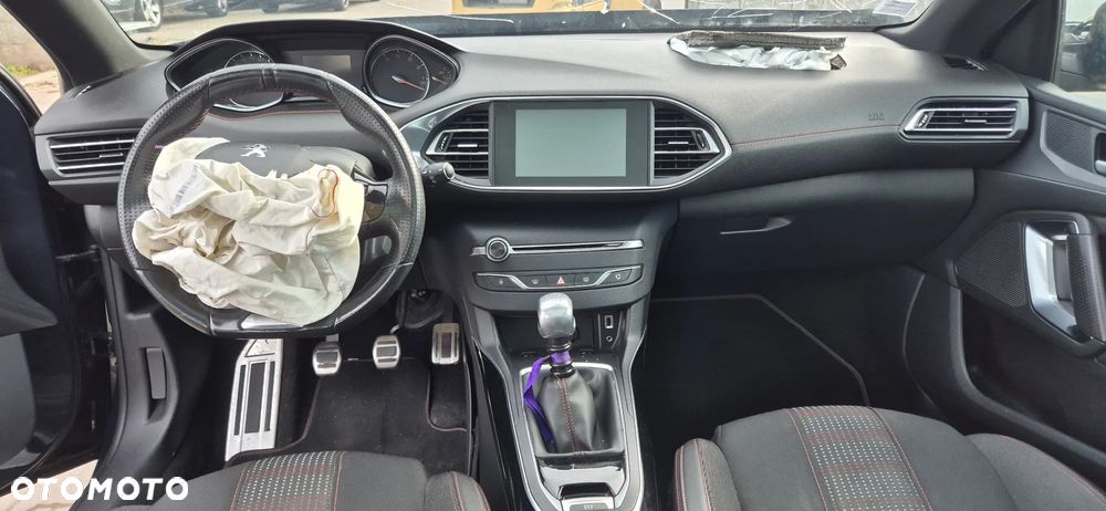 Peugeot 308 1.2 PureTech GPF GT Pack S&S - 33