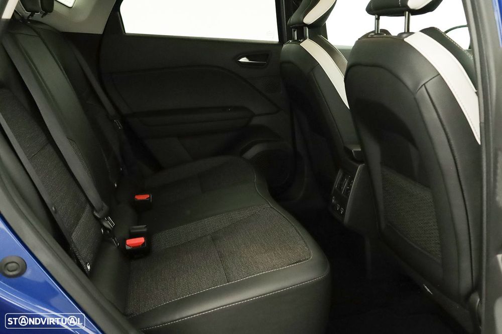 Renault Captur 1.0 TCe Techno Bi-Fuel - 24