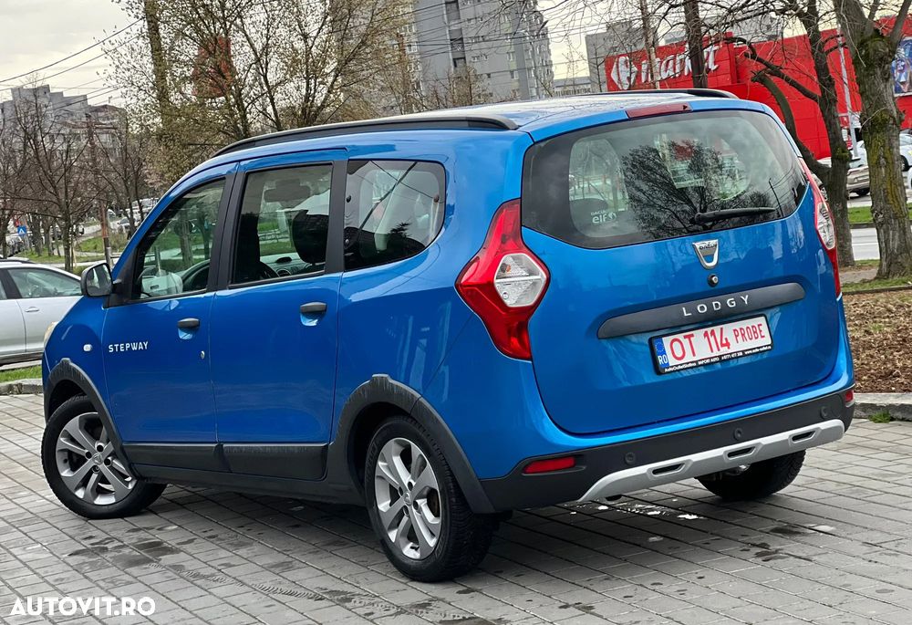 Utilizat Dacia Lodgy 2017 - 6 650 EUR, 189 000 km - Autovit.ro