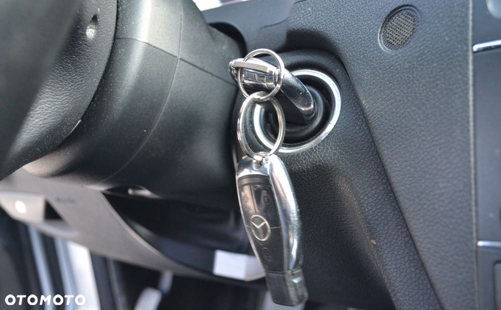 Mercedes-Benz Klasa C 180 Kompressor - 30