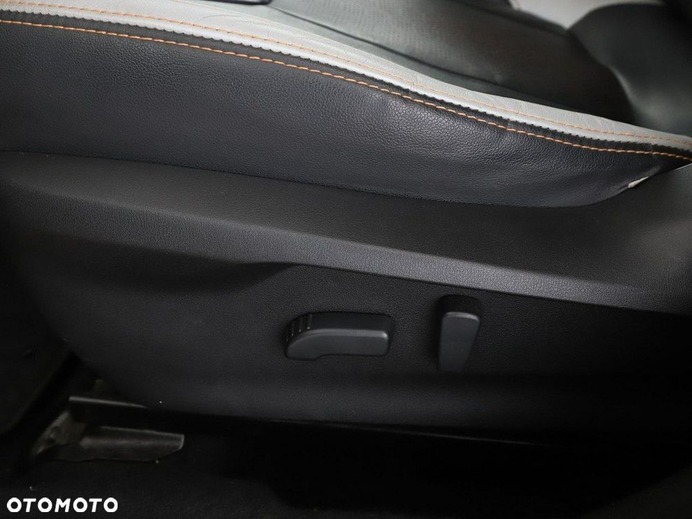 Subaru XV 2.0i Exclusive CVT - 40