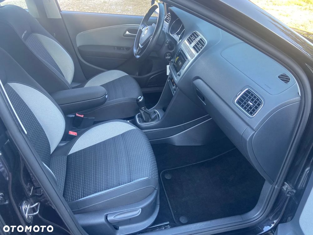 Volkswagen Polo Cross - 19