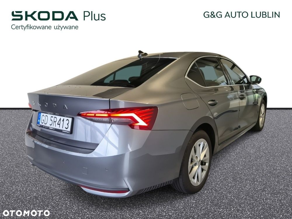 Skoda Octavia 2.0 TDI Selection DSG - 2