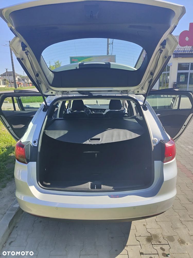 Opel Astra 1.6 CDTI Dynamic S&S - 13