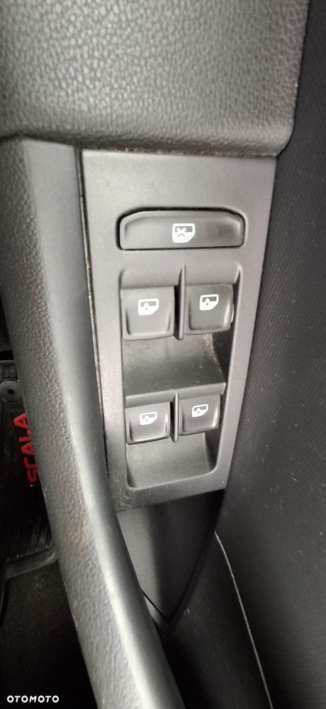 Skoda RAPID 1.0 TSI Style - 19