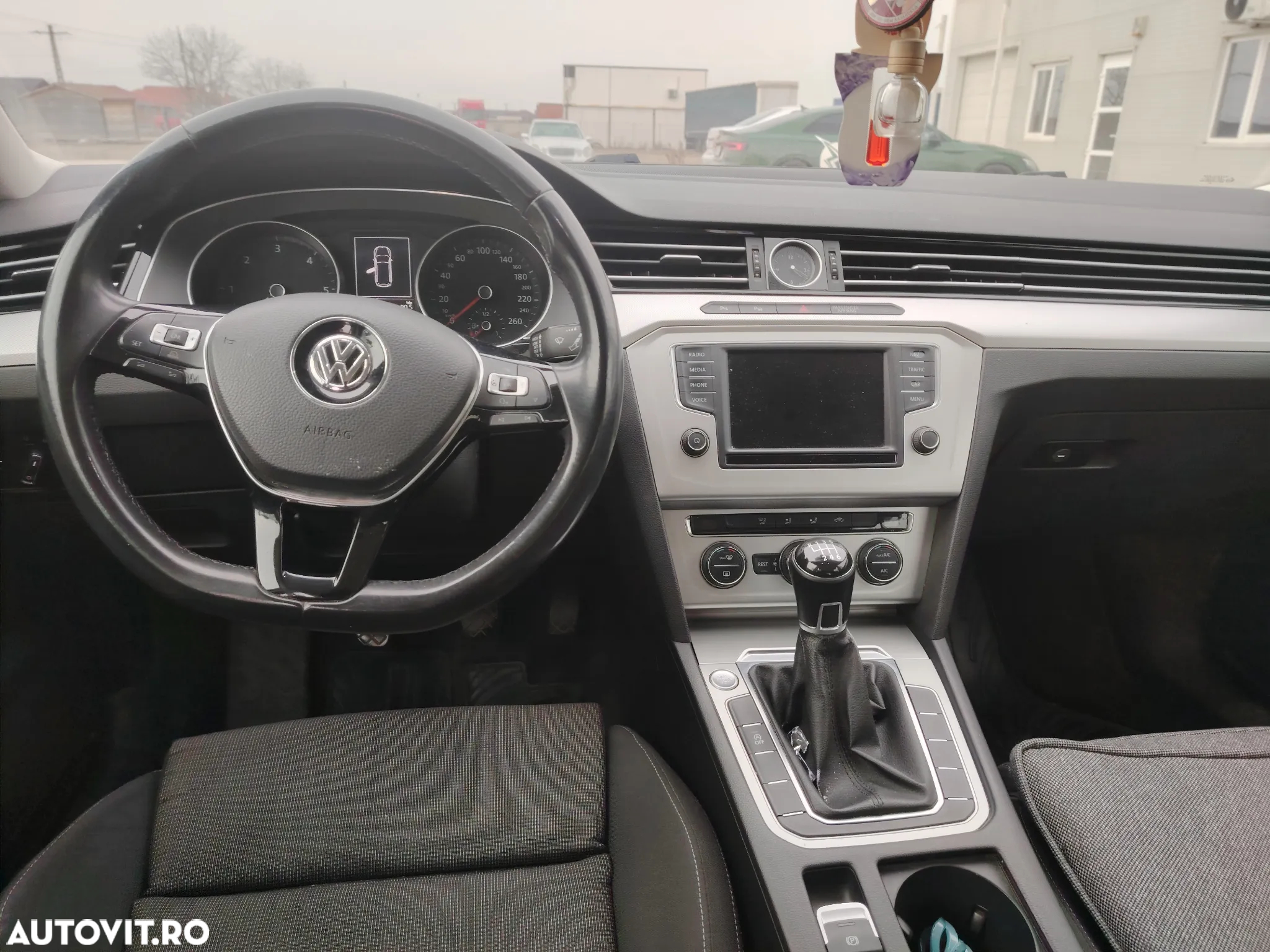 Volkswagen Passat Variant 1.6 TDI Comfortline - 5