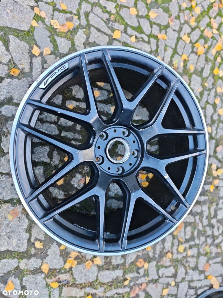 Mercedes Felga G klasa AMG 10 x 22 ET 36 W463 A4634012000 - 1