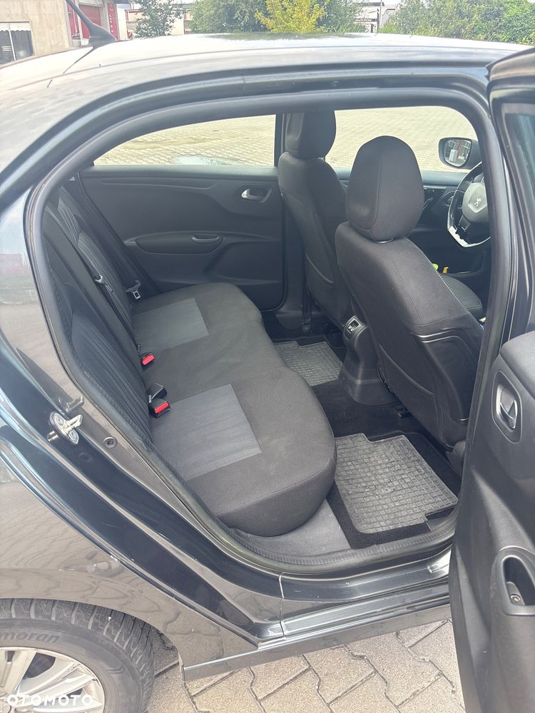 Peugeot 301 1.6 HDi Allure - 8