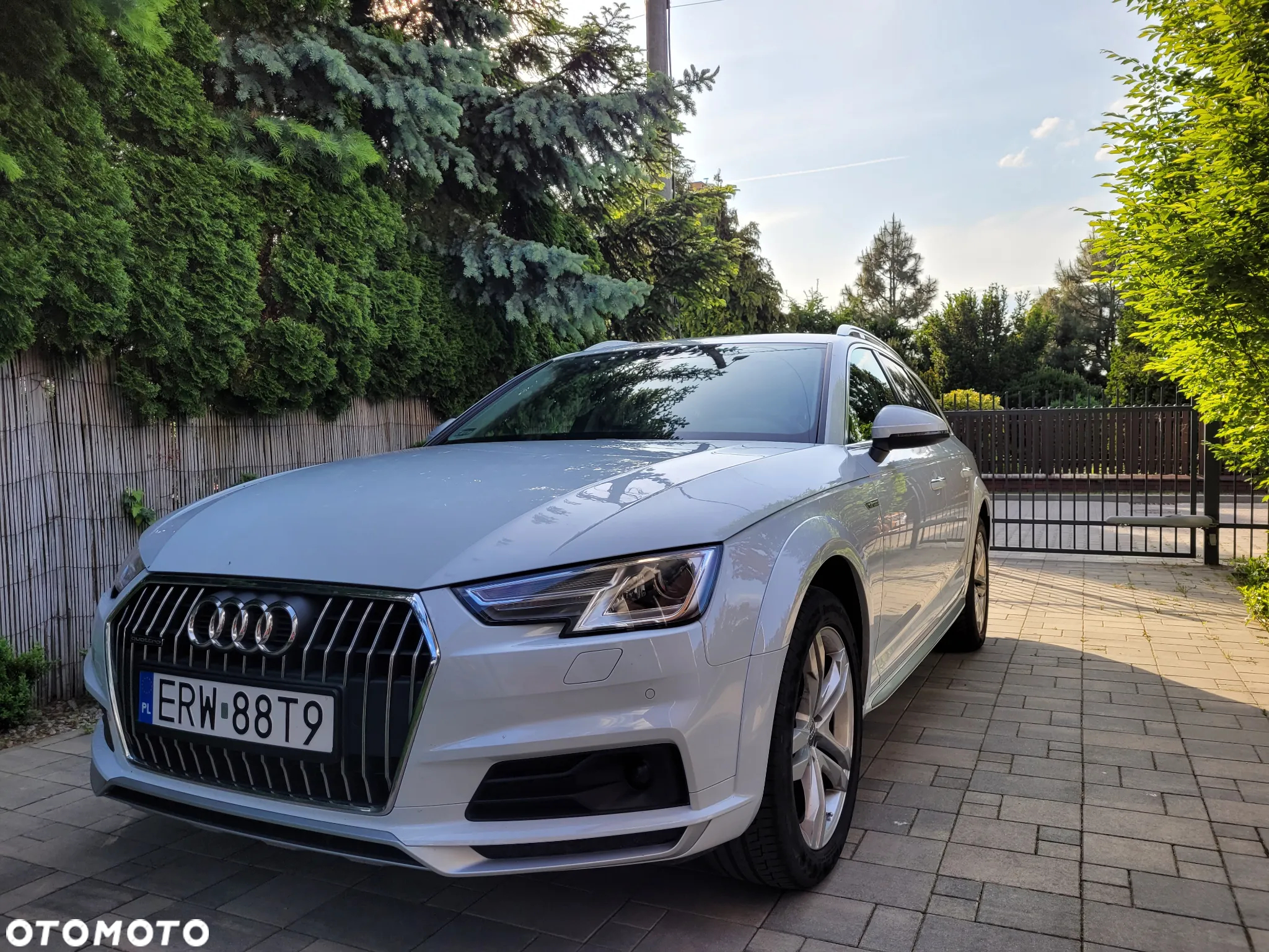 Audi A4 Allroad - 2
