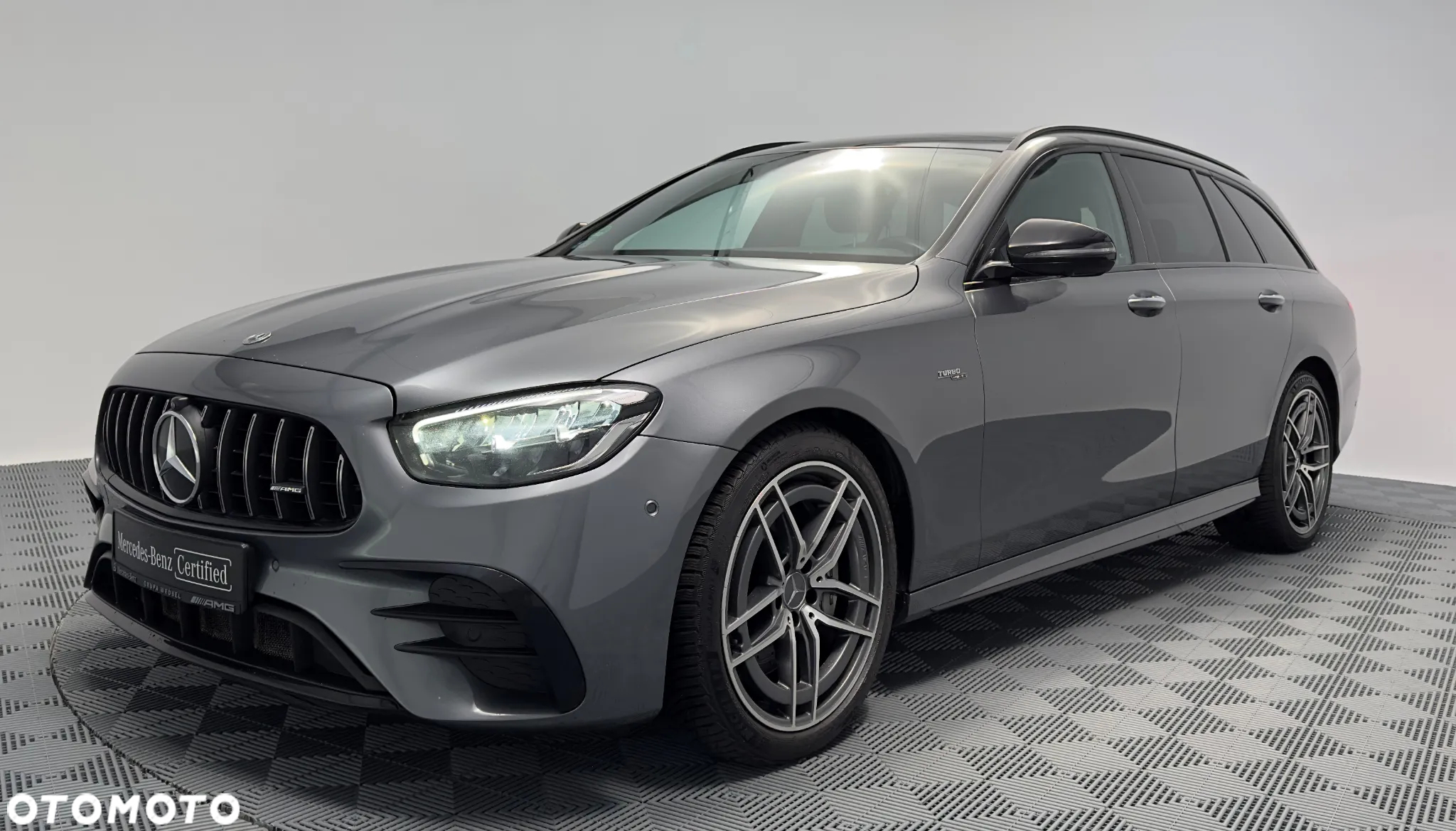 Mercedes-Benz Klasa E AMG 53 4-Matic+ - 29