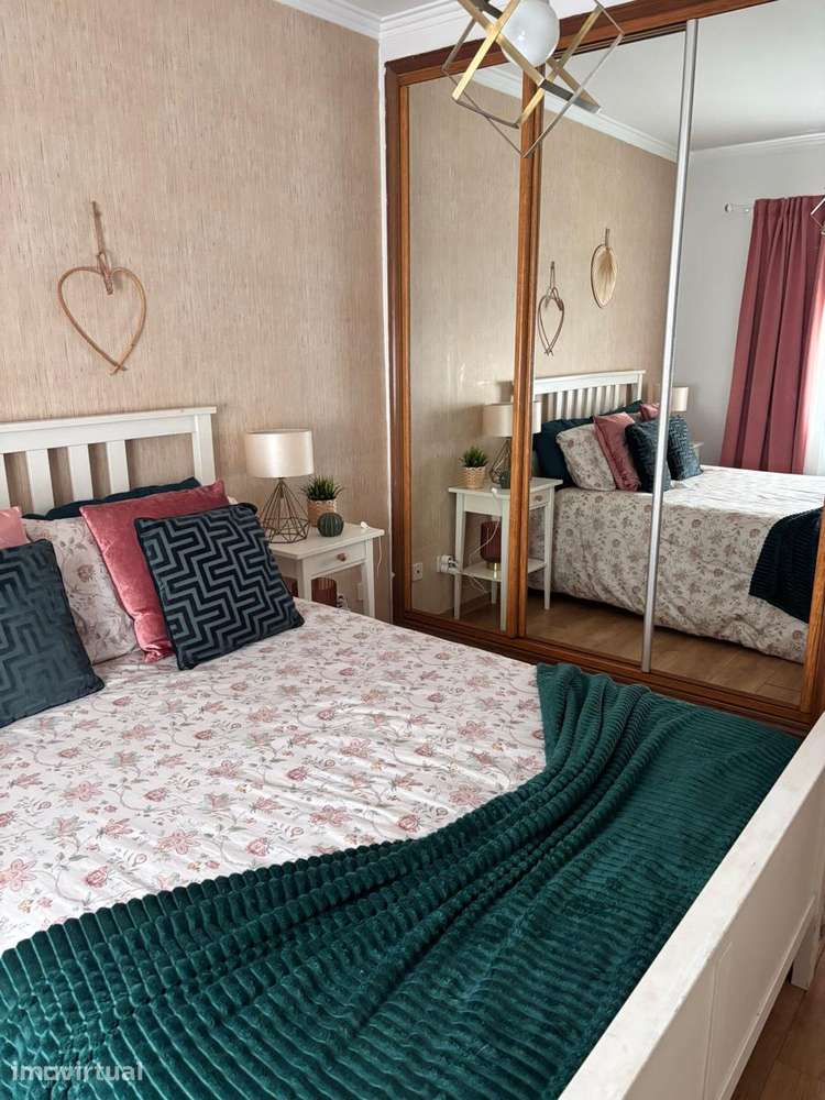 Pronto para escriturar. Apartamento T2 | 3.º Andar | Quinta do Conde - Grande imagem: 4/12