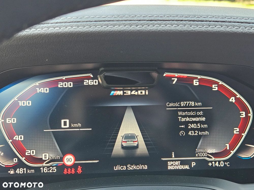 BMW Seria 3 M340i xDrive - 9