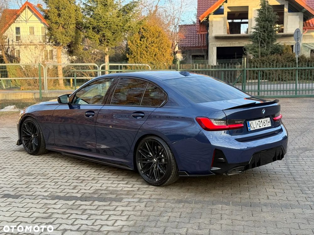 BMW Seria 3 330i xDrive M Sport - 3
