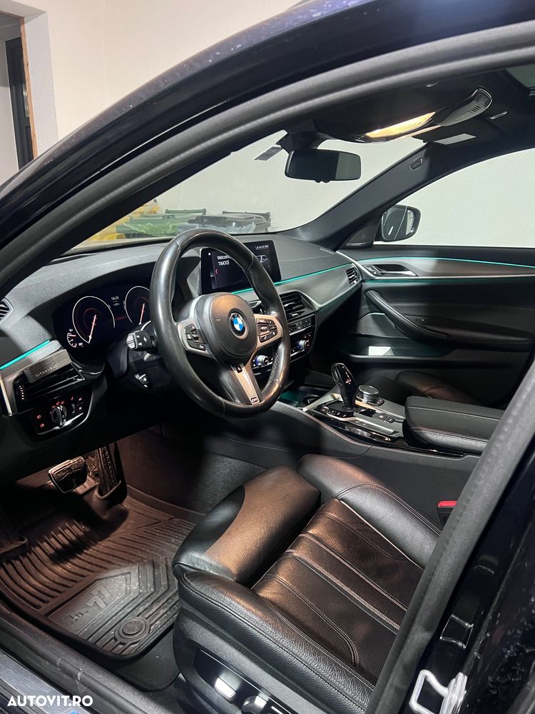 BMW Seria 5 540i xDrive Aut. Sport Line - 19
