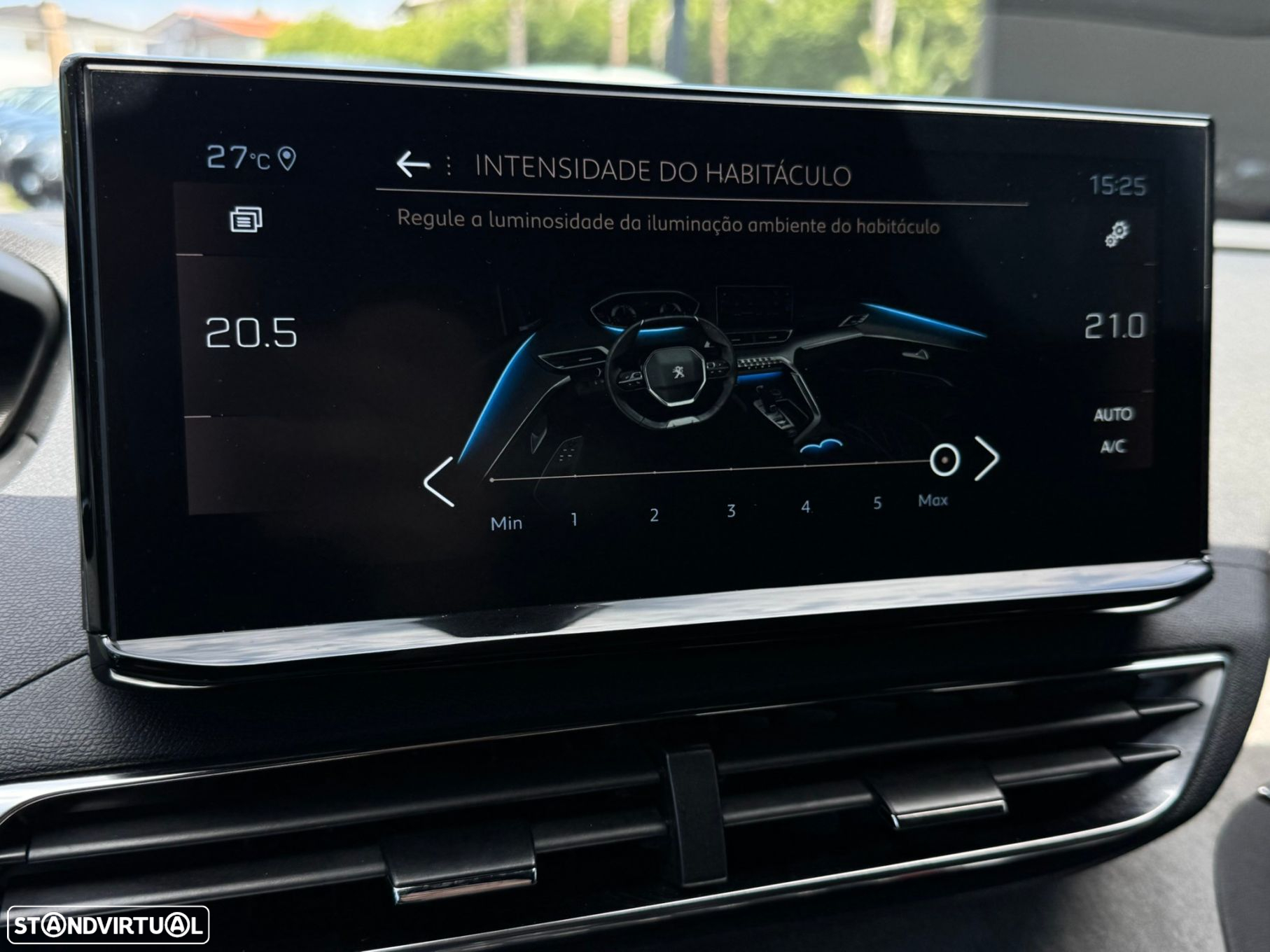 Peugeot 5008 1.5 BlueHDi GT EAT8 - 44