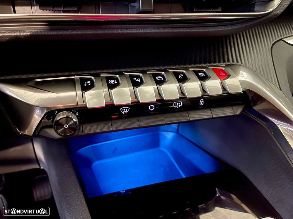 Peugeot 3008 1.5 BlueHDi Active - 28