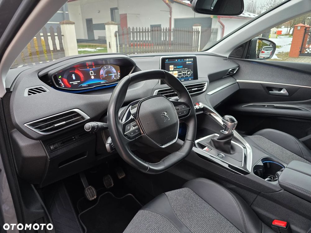 Peugeot 3008 - 27