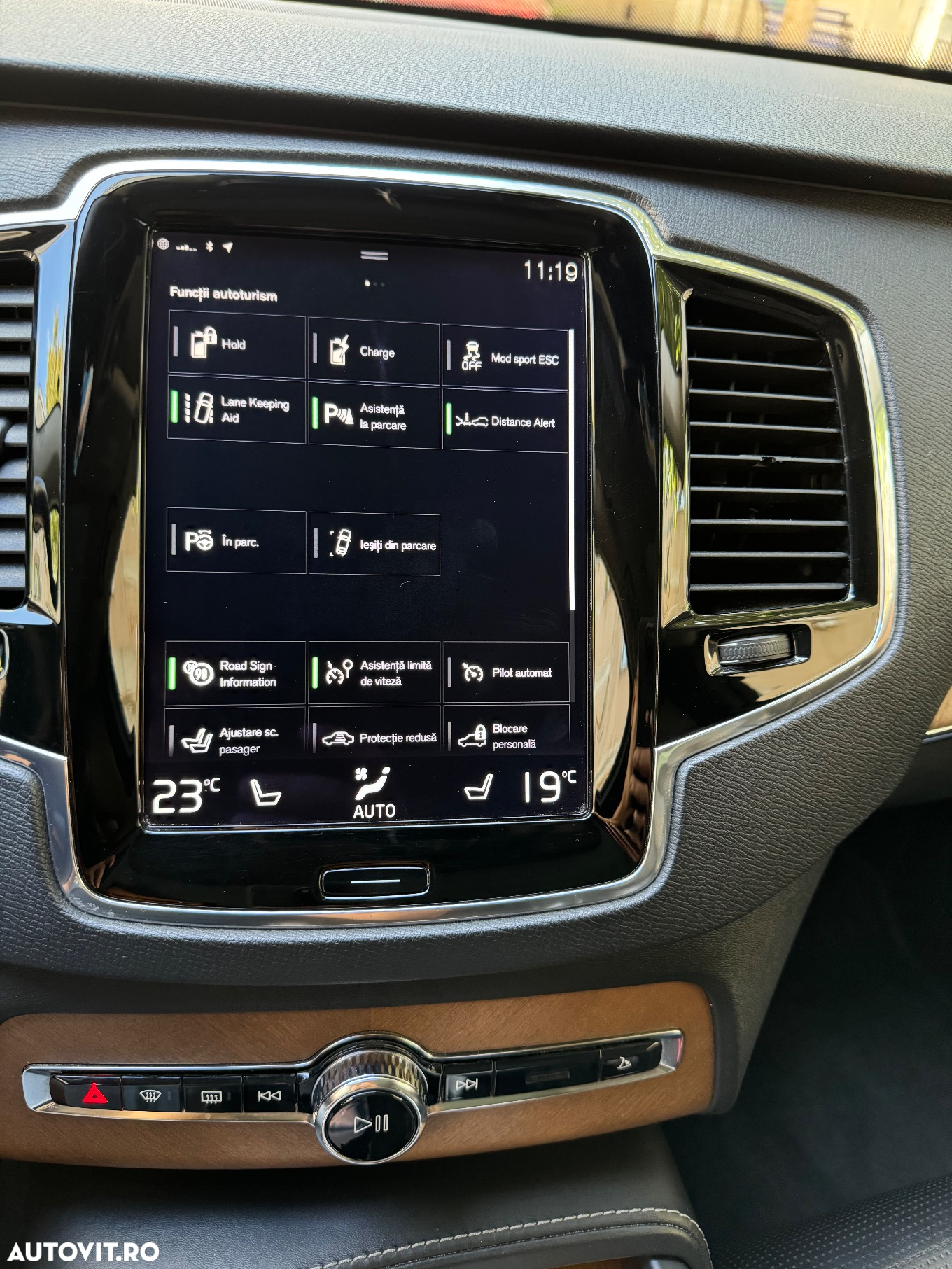 Volvo XC 90 T8 AWD Twin Engine Geartronic Inscription - 33