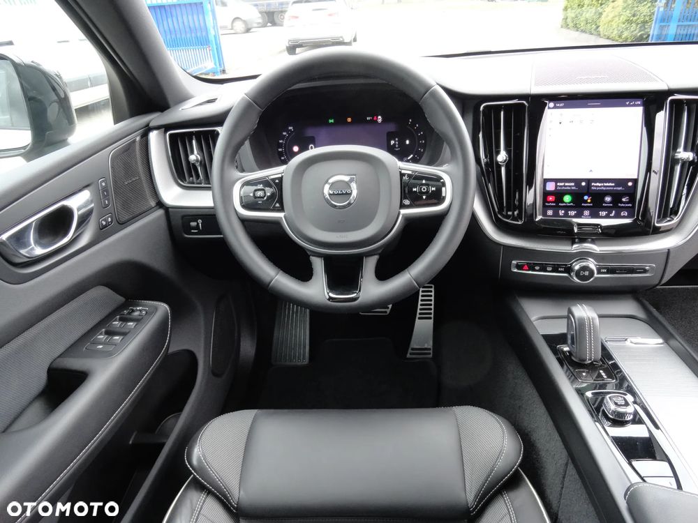 Volvo XC 60 B4 D Geartronic RDesign - 15