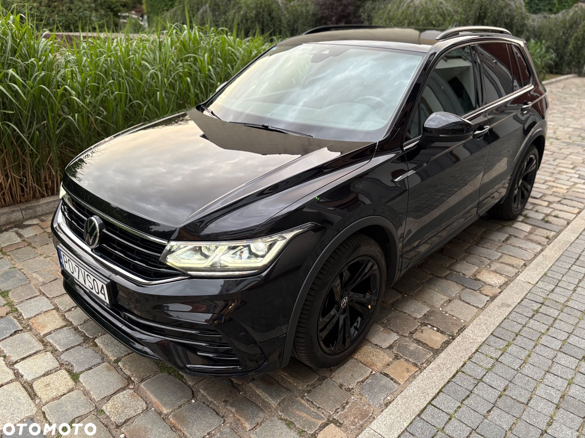 Volkswagen Tiguan - 1