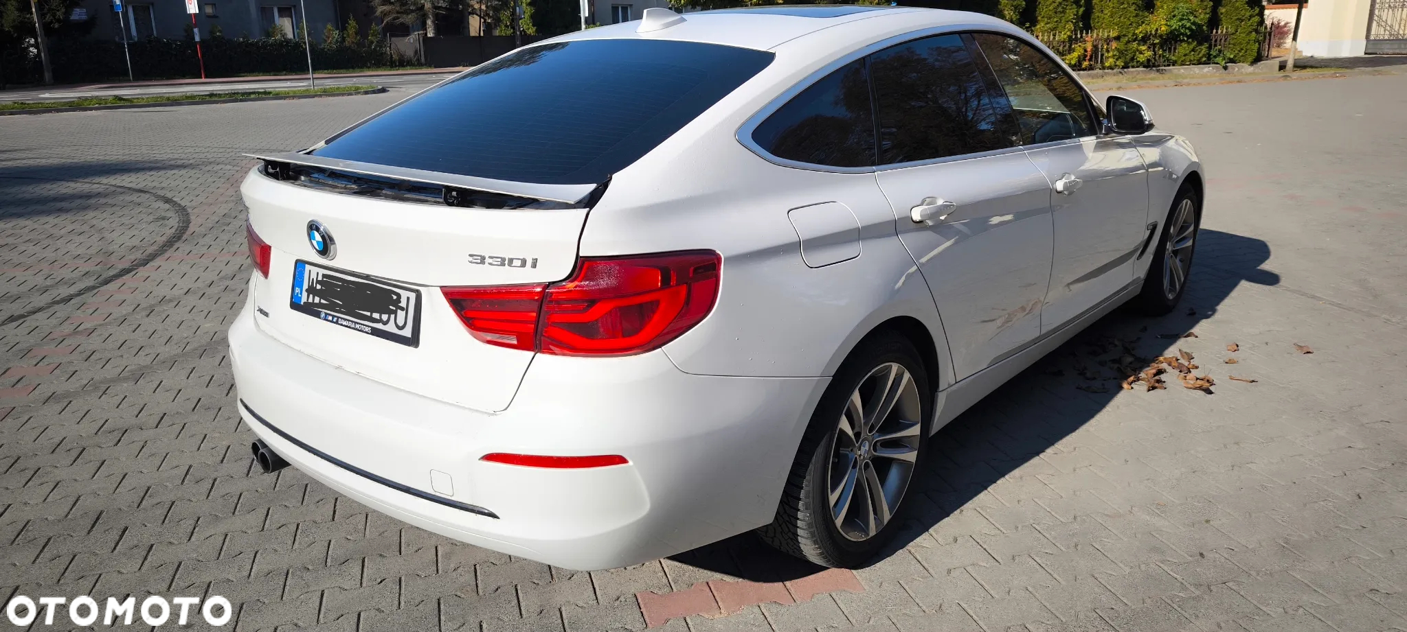 BMW 3GT 330i GPF xDrive - 4
