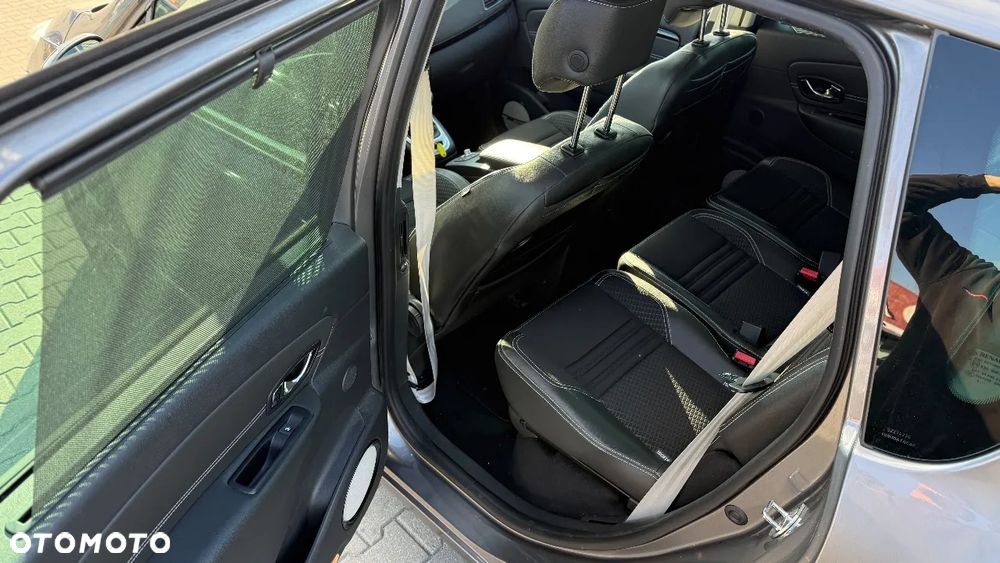 Renault Scenic - 9