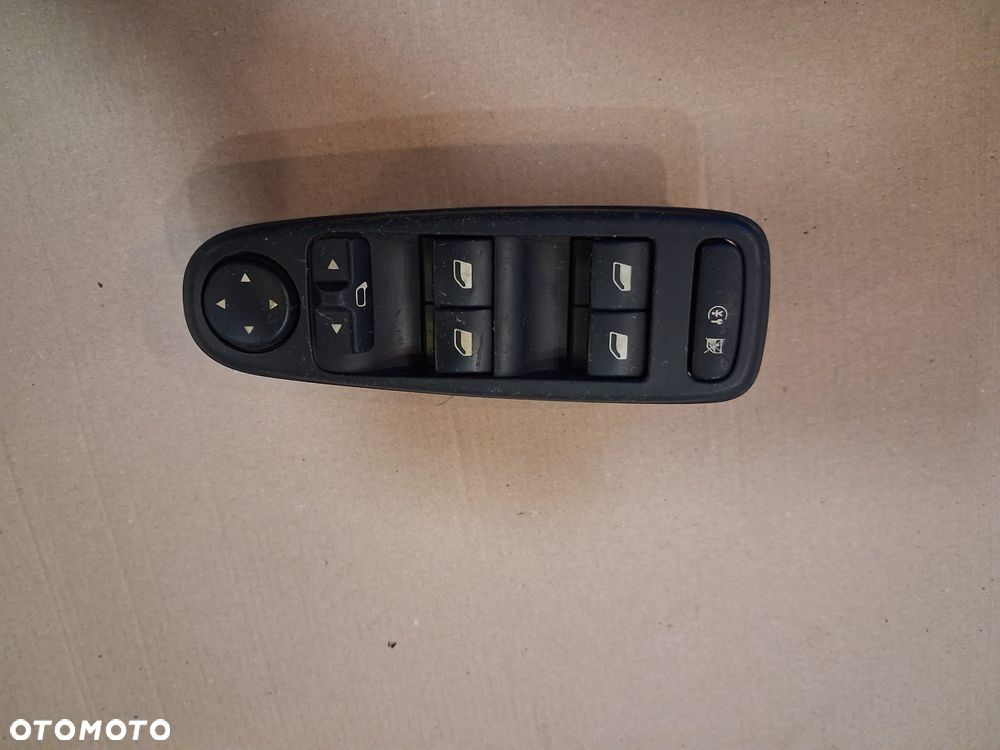 Przełączniki szyb CITROEN C4 PICASSO 96639382ZD OE - 1