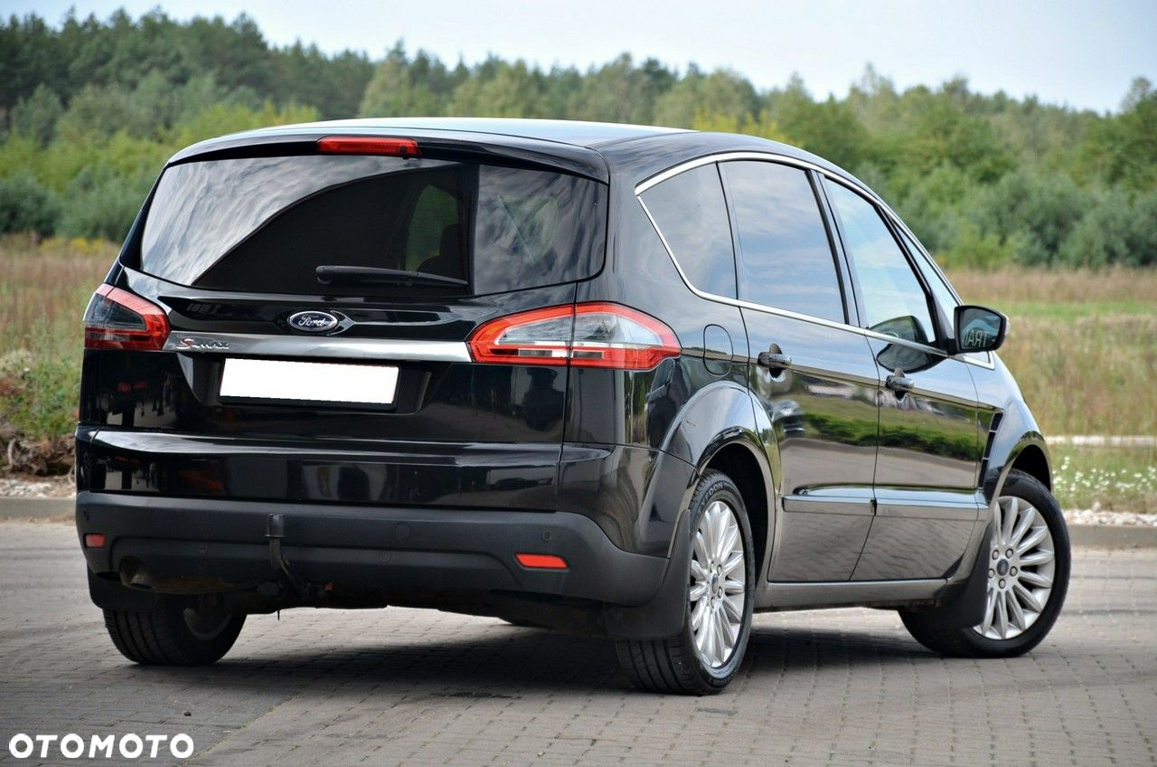 Ford S-Max - 9