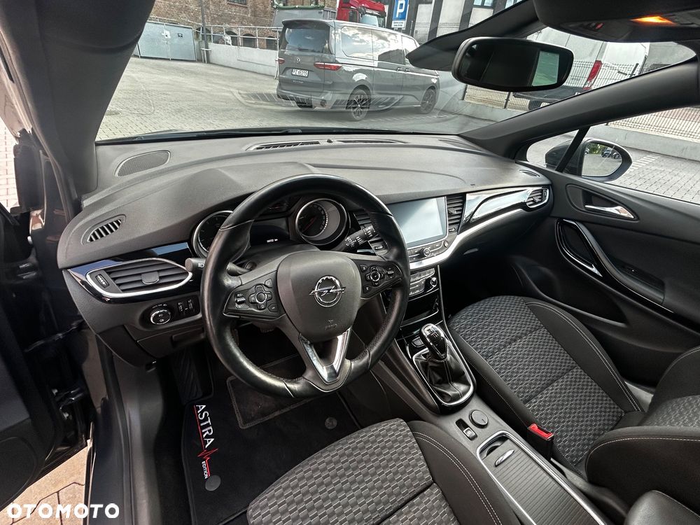 Opel Astra 1.4 T Dynamic - 13