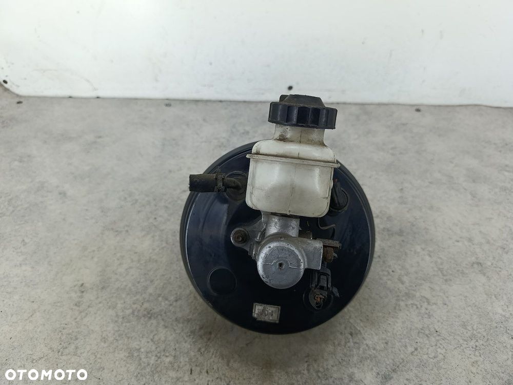 SERWO HAMULCOWE KIA SORENTO I 59110-3E000 59100-3E150 2.5 CRDI - 5