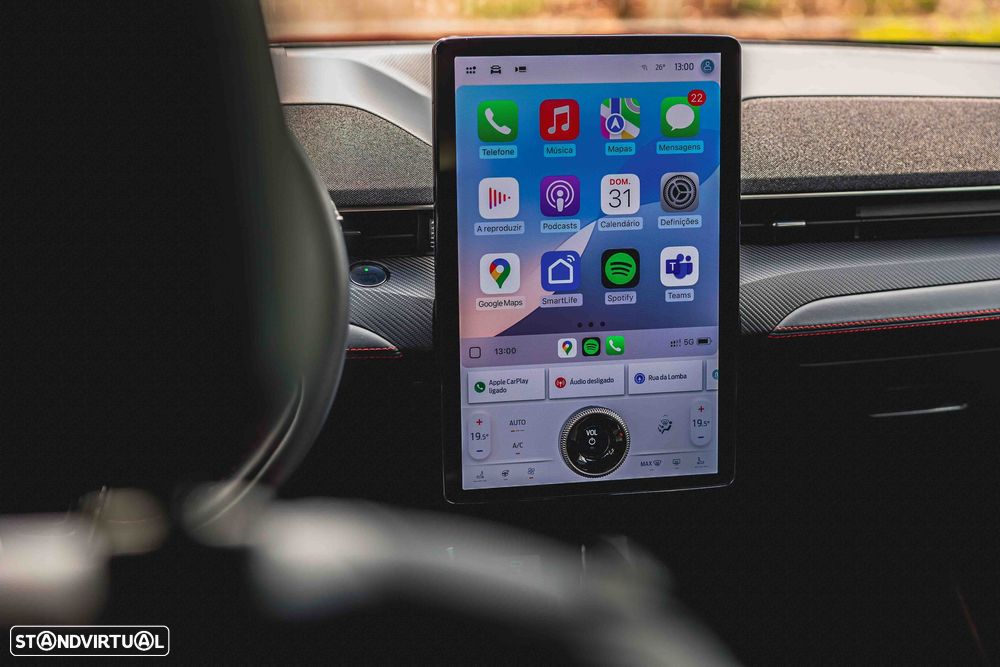 Ford Mustang Mach-E AWD PREMIUM - 17