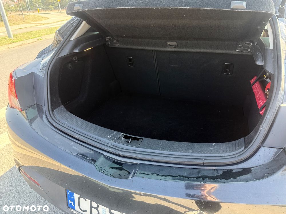 Opel Astra 1.4 T Sport - 11