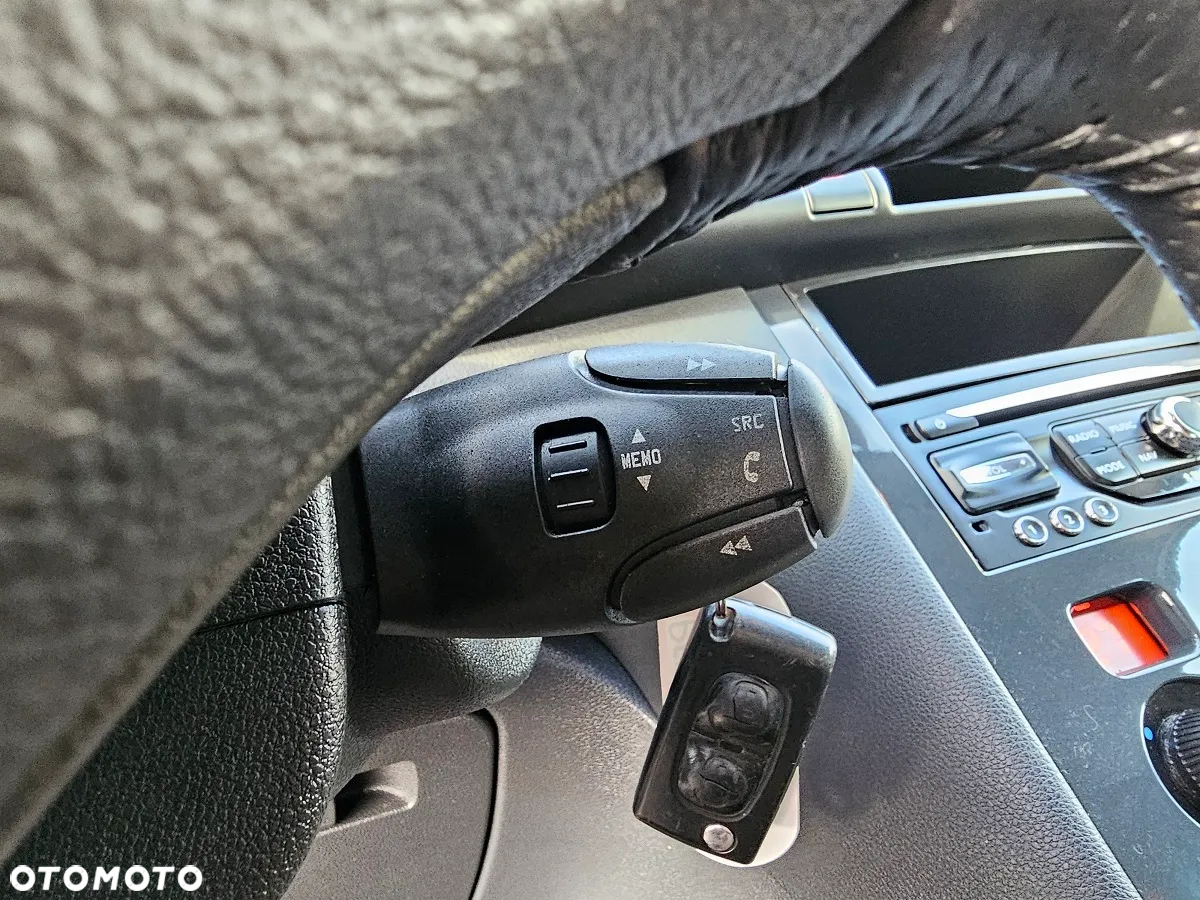 Peugeot 3008 2.0 HDi HYbrid4 - 20