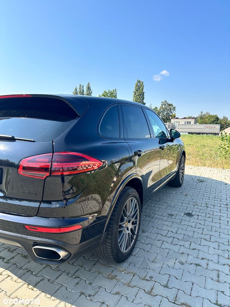 Porsche Cayenne Diesel Platinum Edition - 6