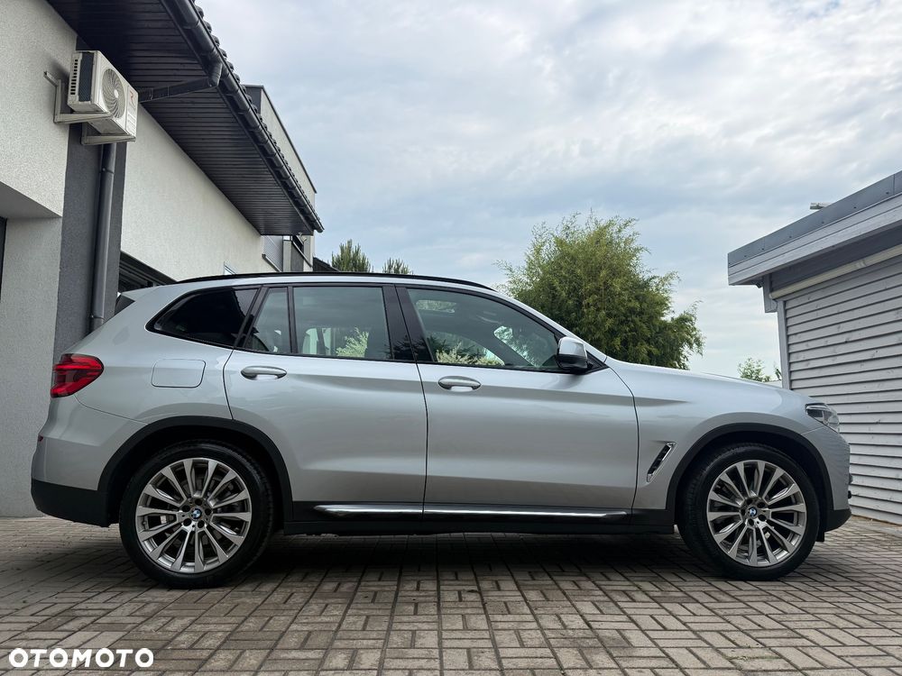 BMW X3 xDrive20i Luxury Line sport - 5