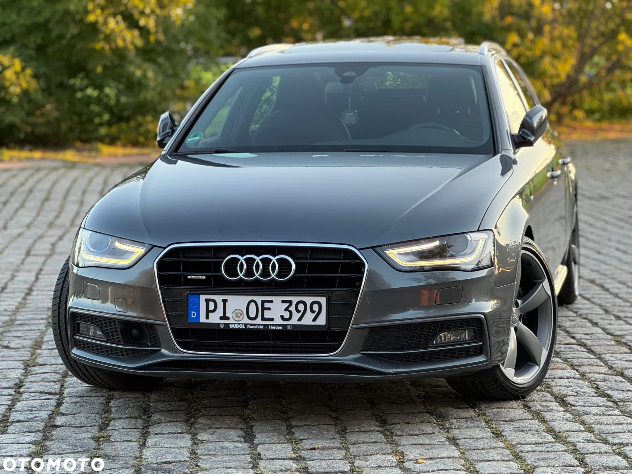Audi A4 Avant 2.0 TDI Quattro Line S tronic - 19