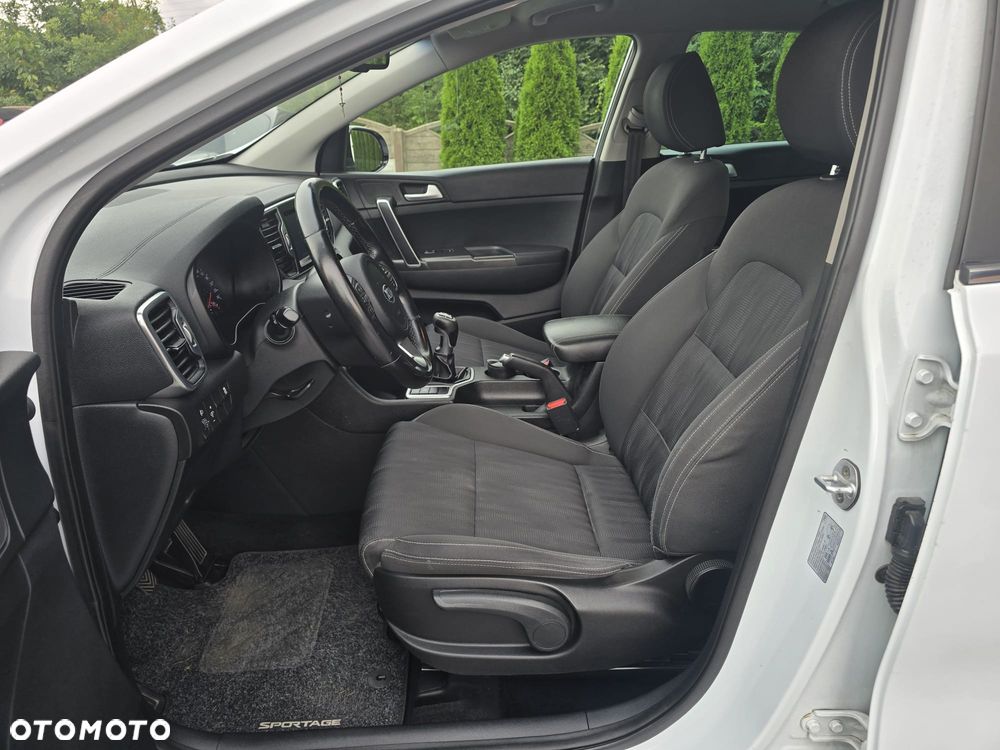 Kia Sportage 1.6 GDI M 2WD - 9