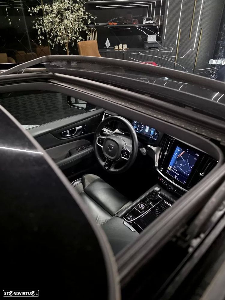Volvo V60 2.0 T6 AWD TE R-Design - 5